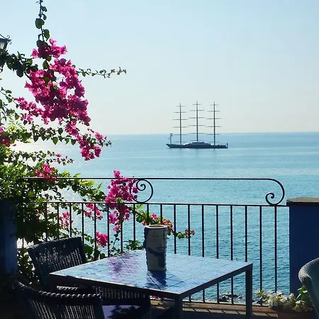 Palladio 3* Giardini Naxos